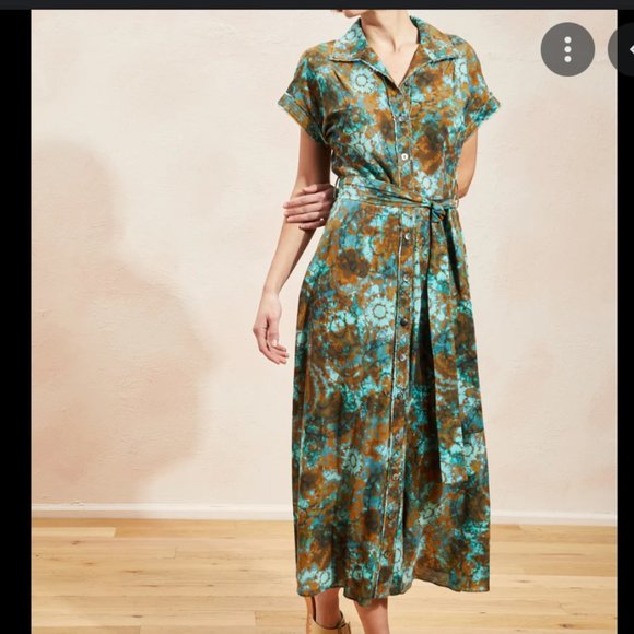 The Westside Shop Button down dress - Picture 4 of 6